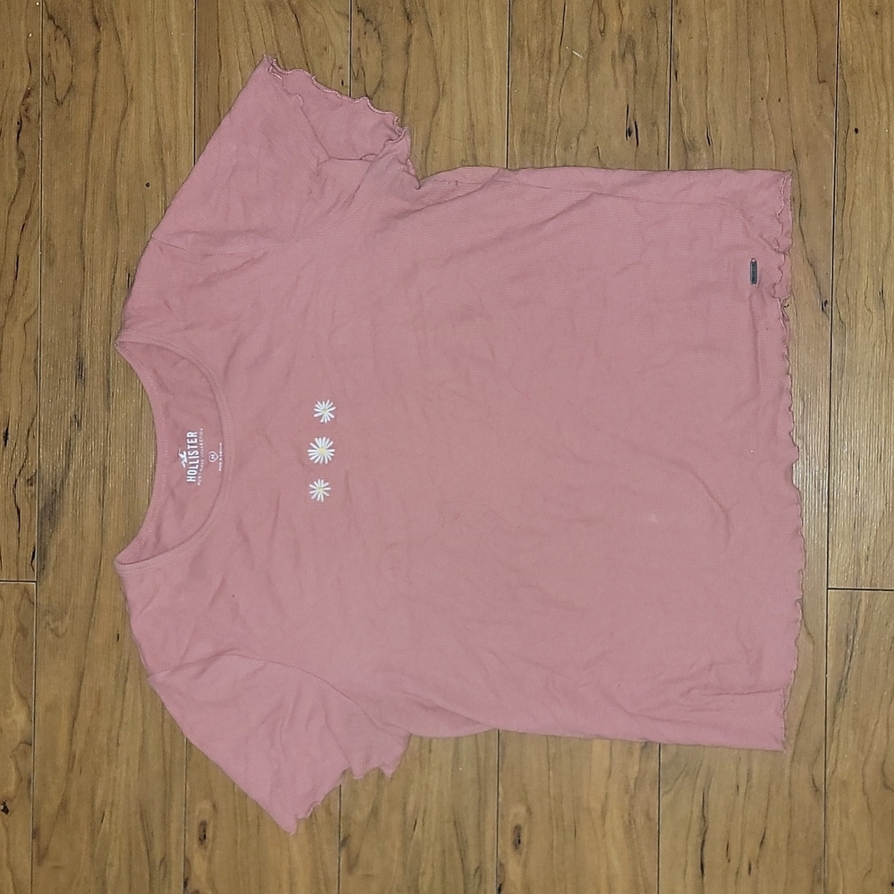 Hollister tshirt